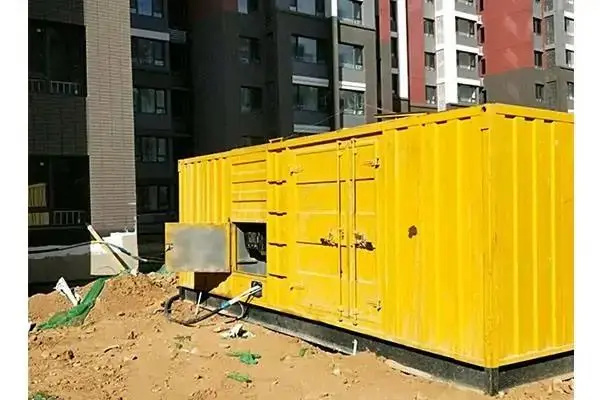 盐边发电机租赁中燃油压力过低会对发动机的哪些部件造成损坏？