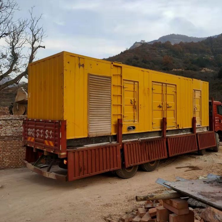 盐边200kW 发电机组在带电阻性负载时，输出功率会受到哪些因素的影响？